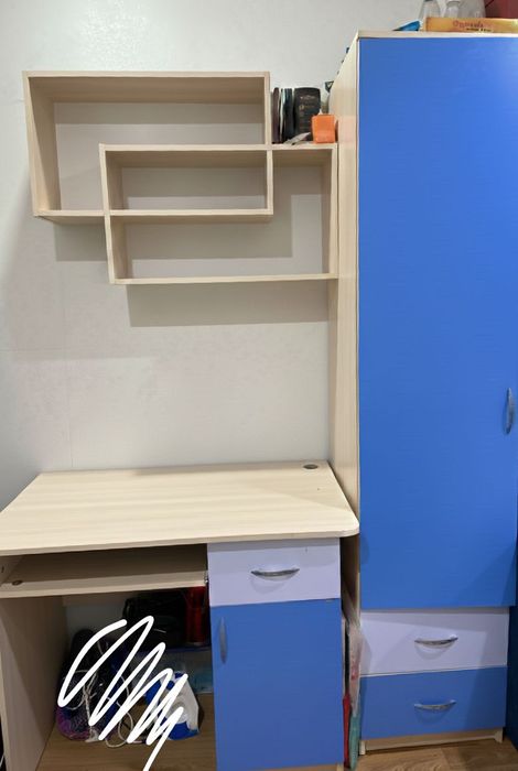 Продаётся спальный гарнитур