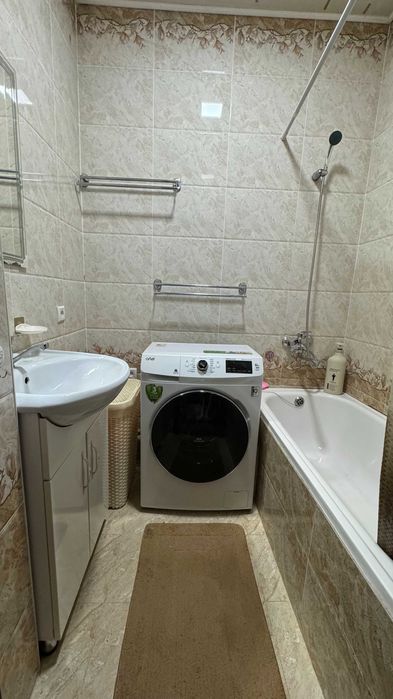 Зудлик билан квартира сотилади. БЕЗ МАКЛЕР.