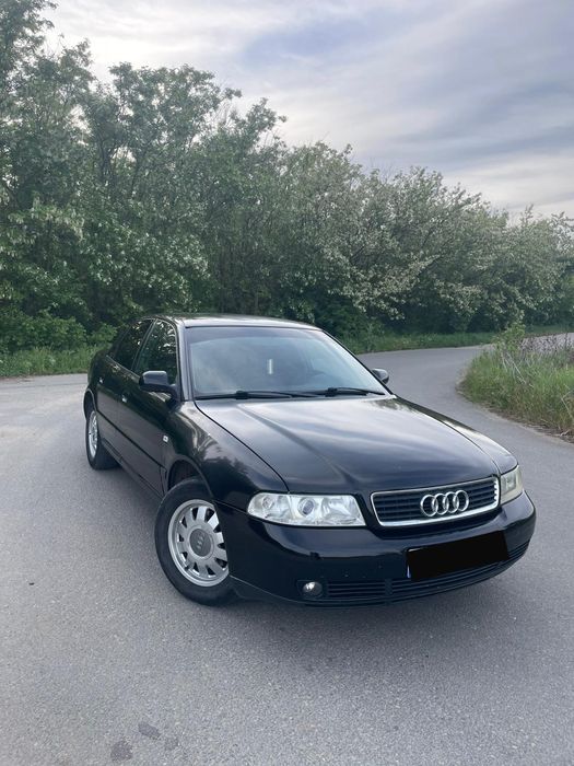 AUDI A4 2001 — imagine 2