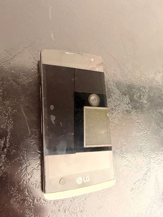 Продается lg leon