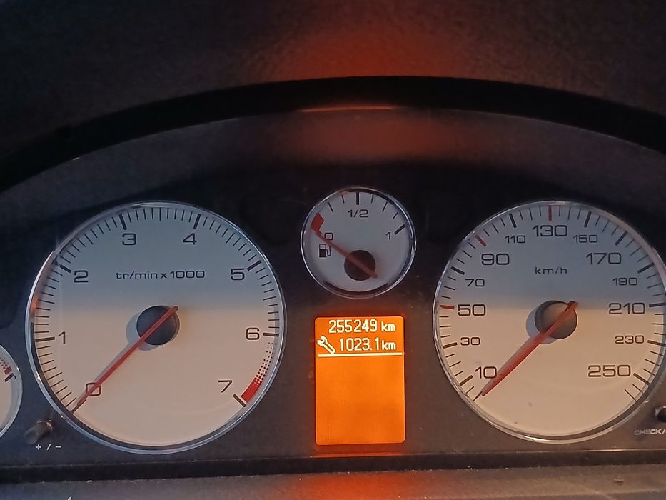 Pegeot 407 sw 2004г.внос от Германия