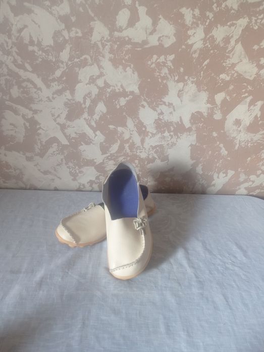 Балетки, макасы, сандали, шлепки