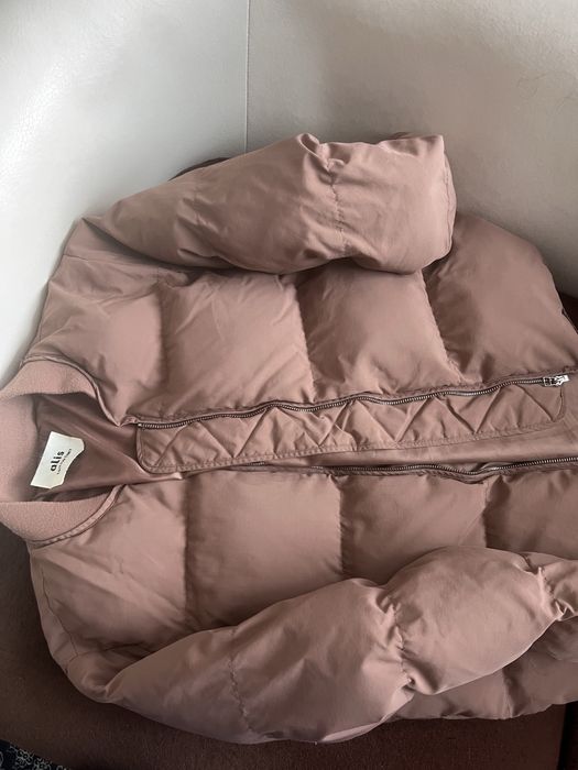 Куртка бомбер теплая, М