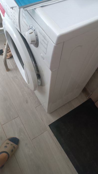 Продаю стиральную машину