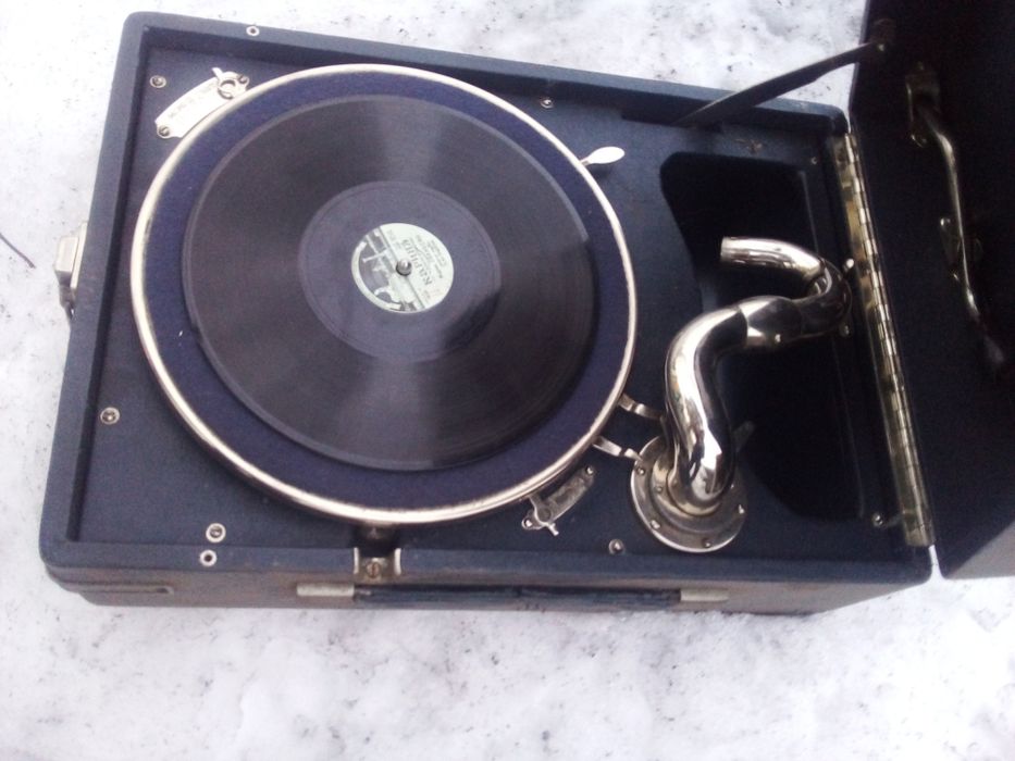 Продам ретро потефон