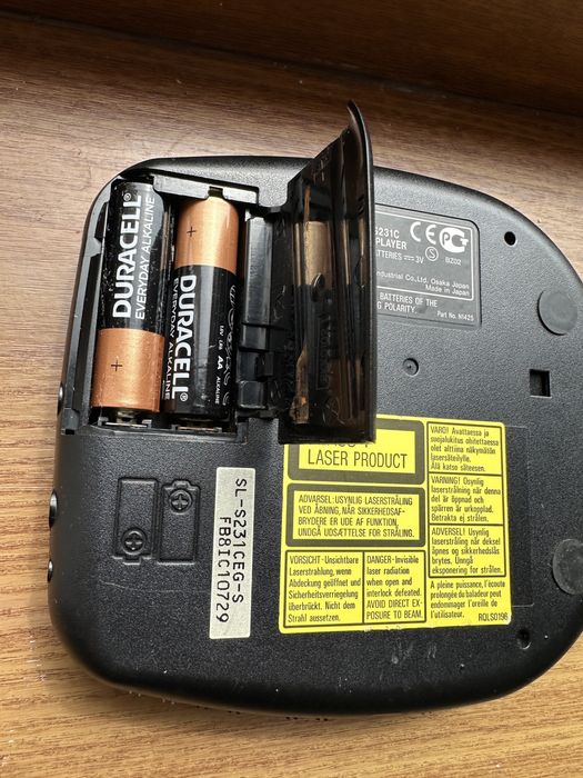 CD player Panasonic SL S231C Discman  cu telecomandă