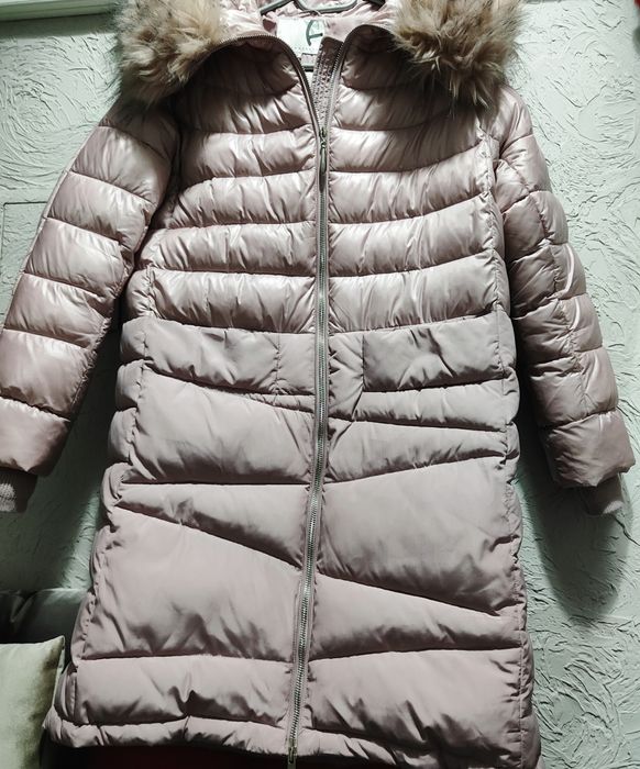 Продам пуховик.. А также  удлиненную курточку. Производство Итал