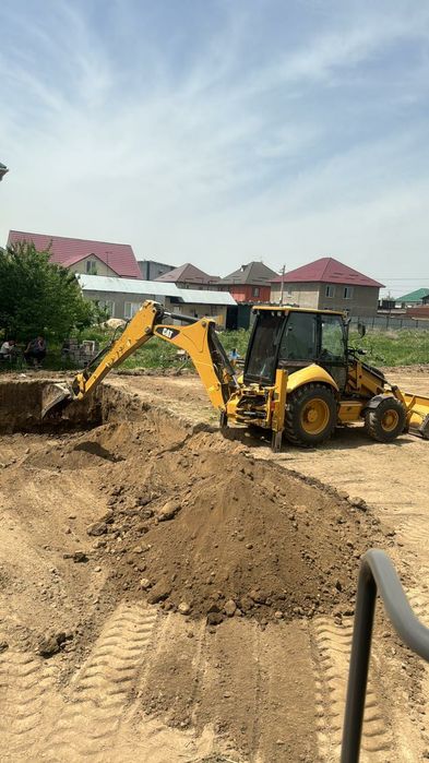 Экскаватор погрузчик. 3в1 Петушок