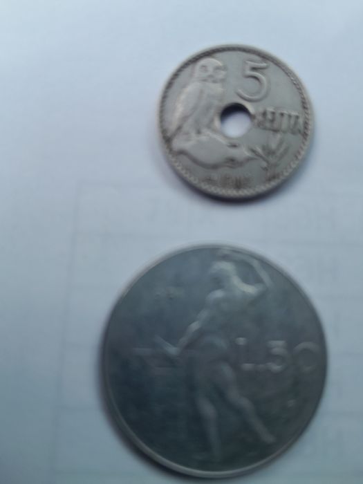 Bancnote vechi și monede