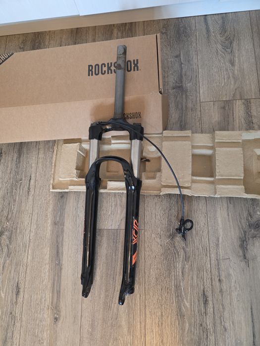 Vand Furca SR Suntour XCR 29" – Cursa 100mm, Brate 32mm, Ax QR 9mm
