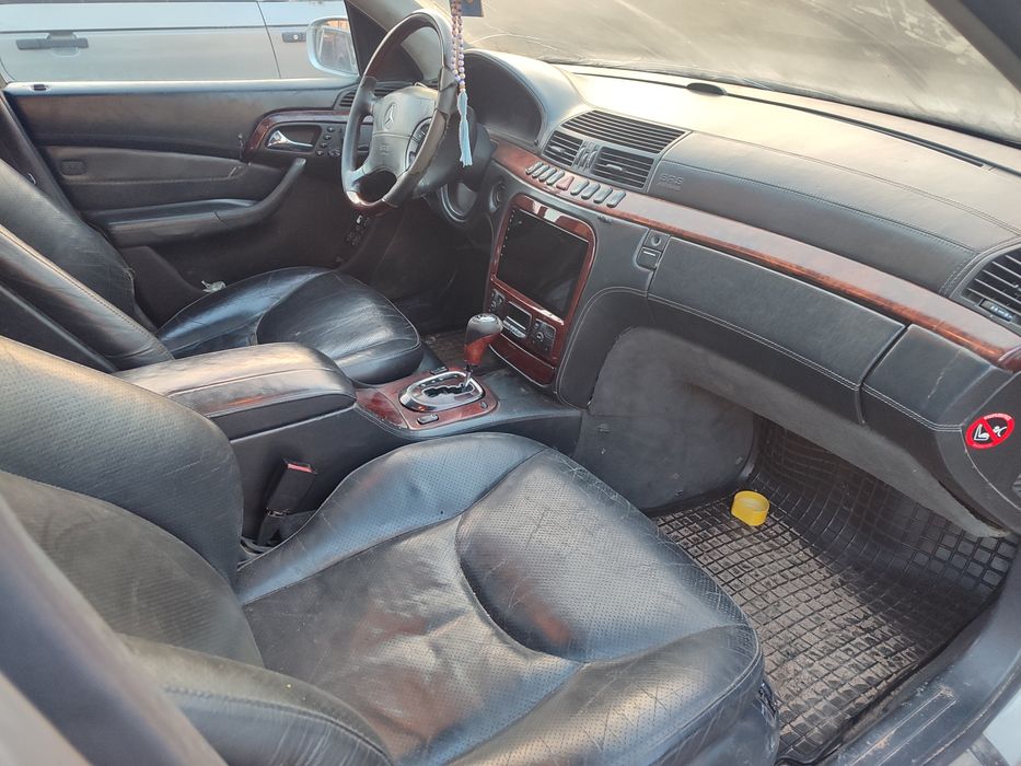 Запчасти на Мерседес W220