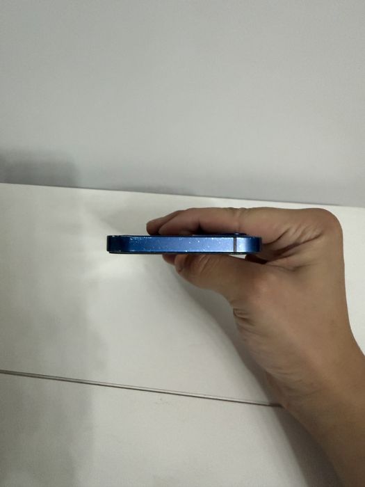 Iphone 12 64гб.