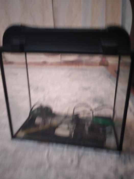 Новый Аквариум  для рыбок ,черепахи  итд