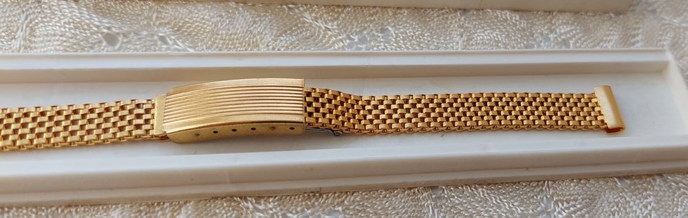 Позолоченный браслет для часов