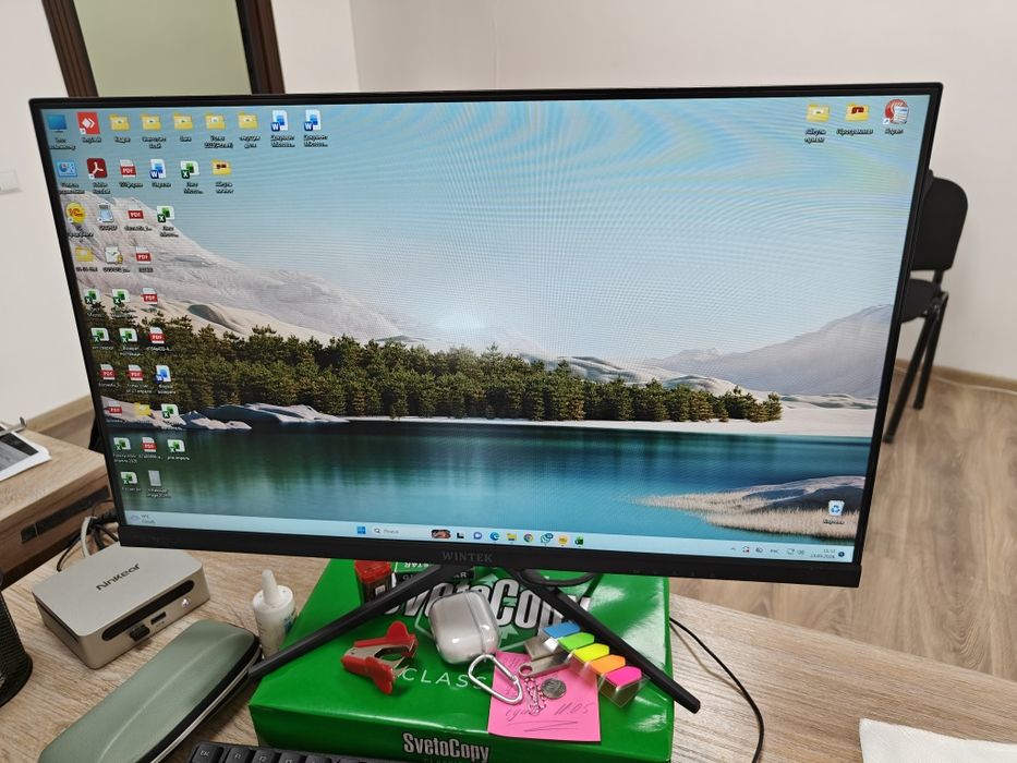 Продам мониторы Wintek 24 дюйма