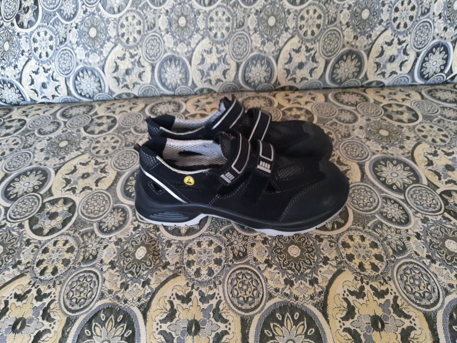 Кроссовки мужские,Германия