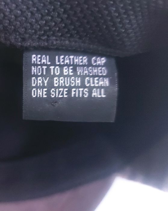 Harkila шапка с козирка. Кожа и вълна. Тип ушанка. 58-62см. Като нова