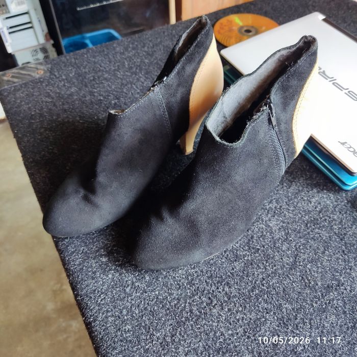 Pantofi cu toc piele