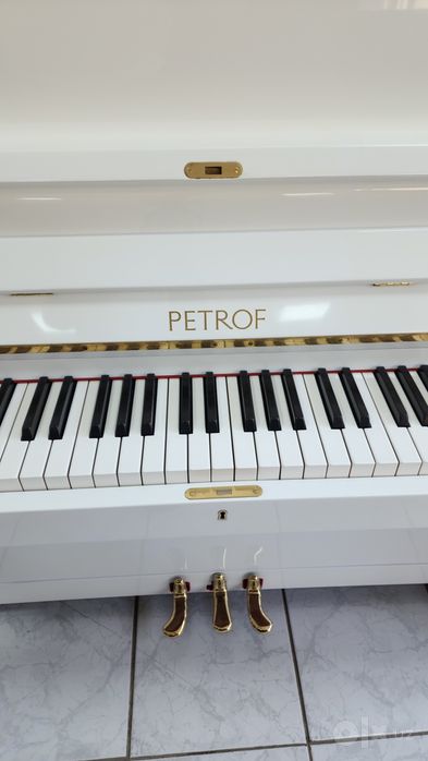 Пианино Петроф Petrof