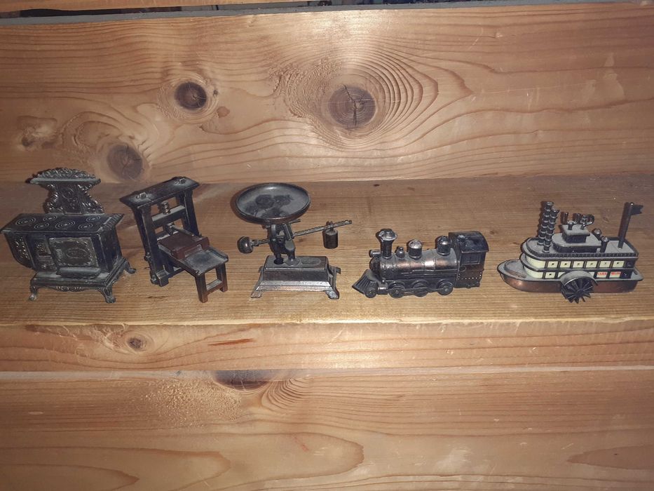 ascutitori metalice Play Me modele deosebite