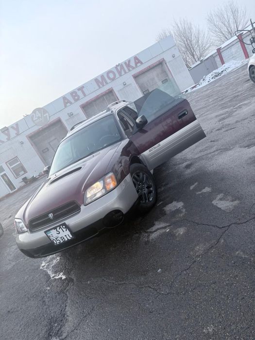 Субару аутбак 2000