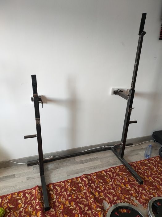 Продам стойку для штанги