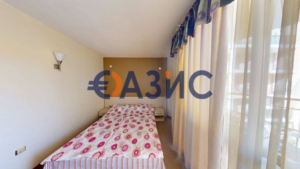 Продава се Тристаен апартамент в к.к. Слънчев бряг - 89 кв.м за 745 €/кв.м - Снимка #9