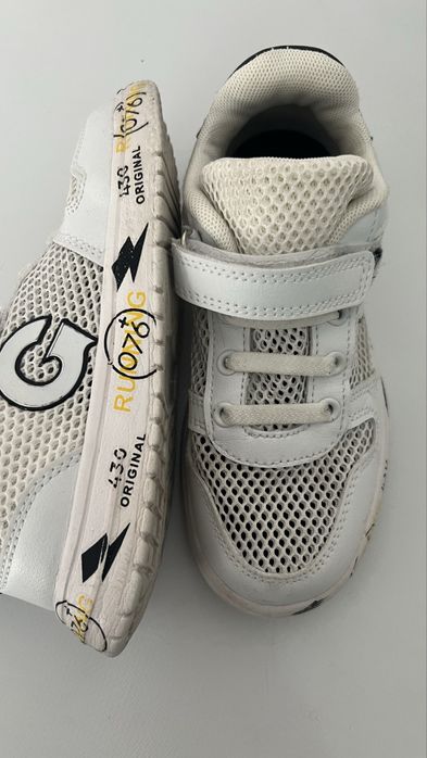 Обувь кроссовки летние