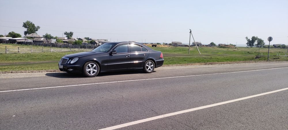 Продам Мерседес Бенс Е-350