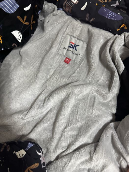 Продам комбинезон на 1-2 года