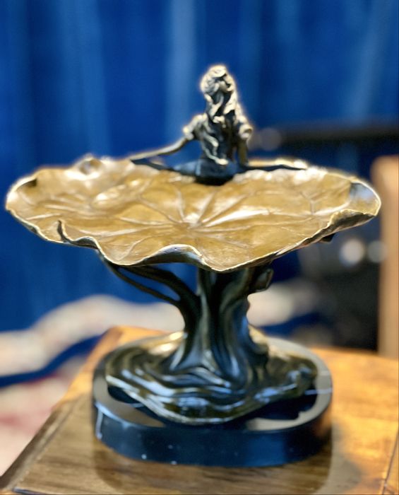 Statuetă decorativa din Bronz - stil ArtNouveau