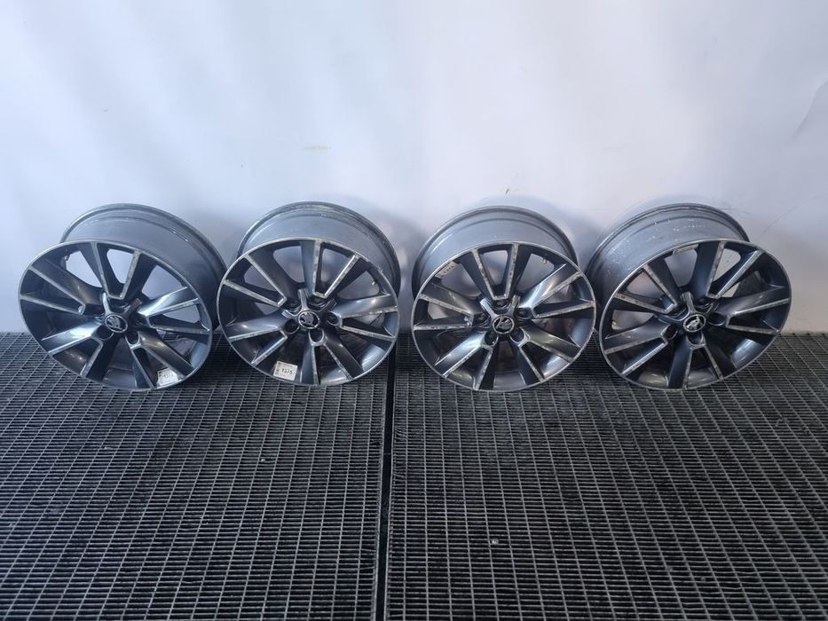 Jante aliaj Skoda Yeti Facelift 2013 - 2017 (1375) R17 Et45 5*112