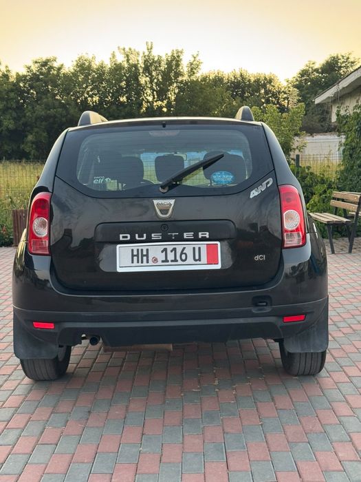 Dacia duster Prestige 4×4 1.5 dci 110