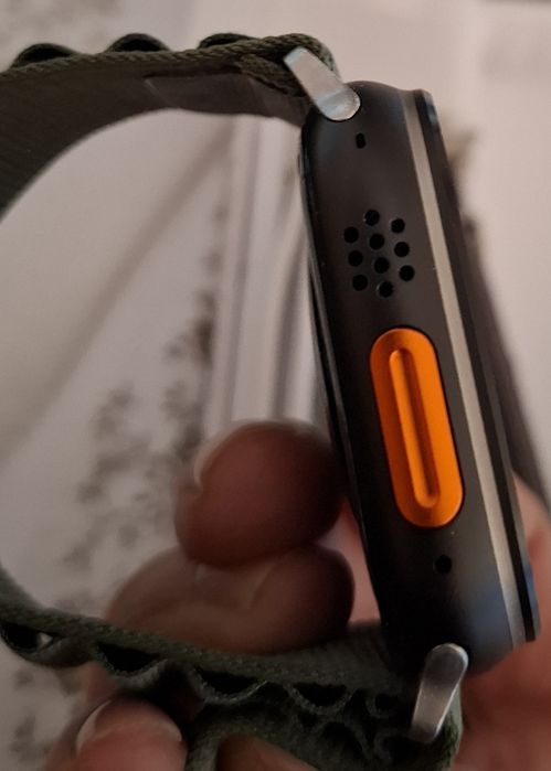 Смарт часовник Ultra 3