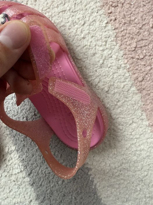 Sandale Crocs de fetite marime 24-25