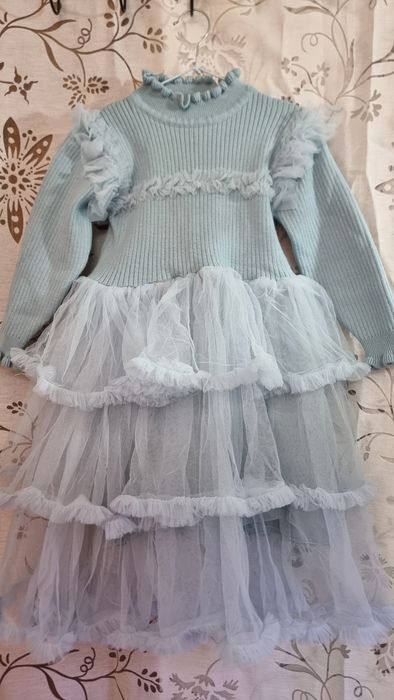 Одежда на девочку 4-5 лет