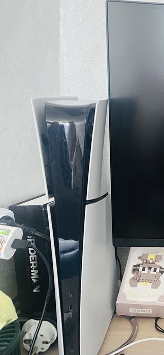 Продам пс5 slim