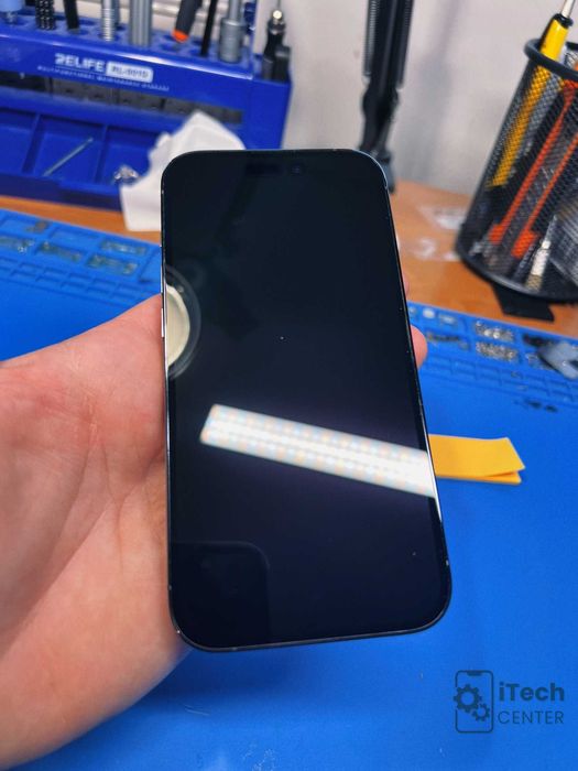 Оригинален дисплей за iPhone 14 PRO, със забележка!