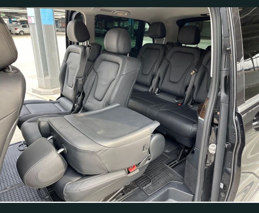 Închiriez microbuz Mercedes V Klass