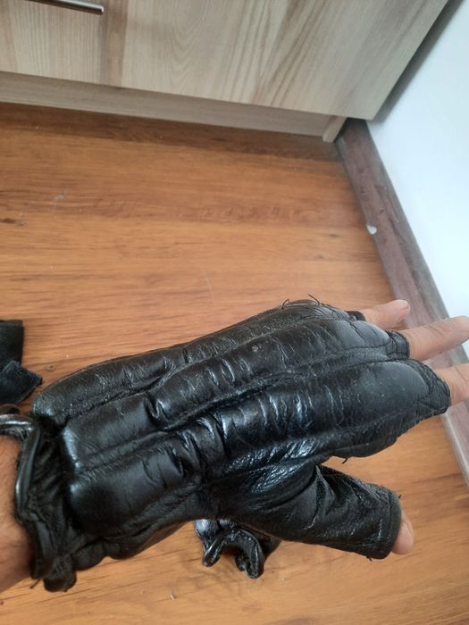 Боксёрские перчатки по мешку