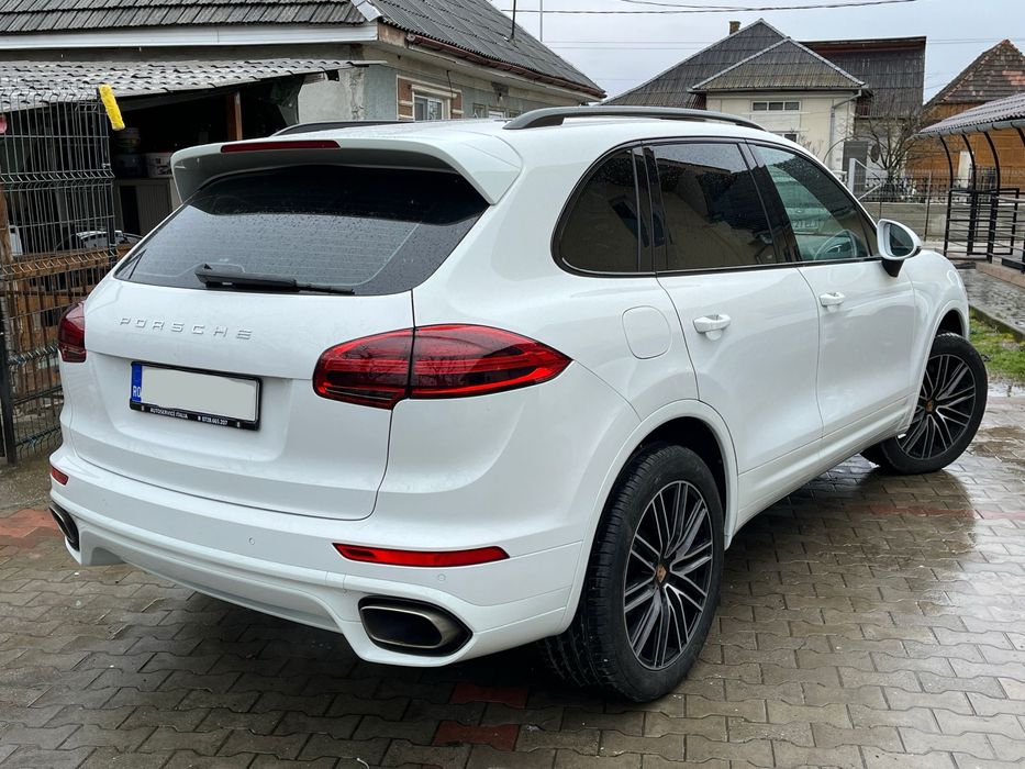 Porsche Cayenne 2015 3.0 Diesel 105.000 km