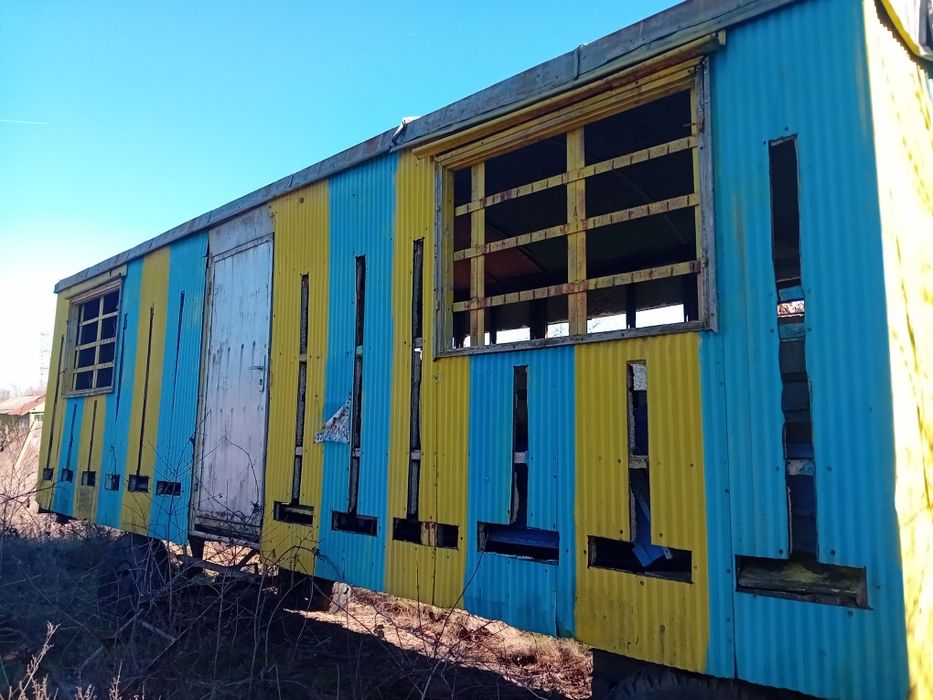 Фургон подвижен за пчеларство/пчели