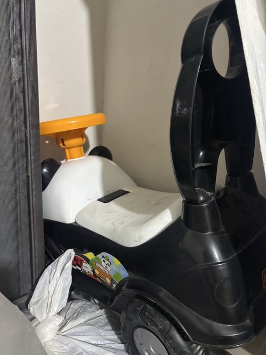 Детская машинка каталка