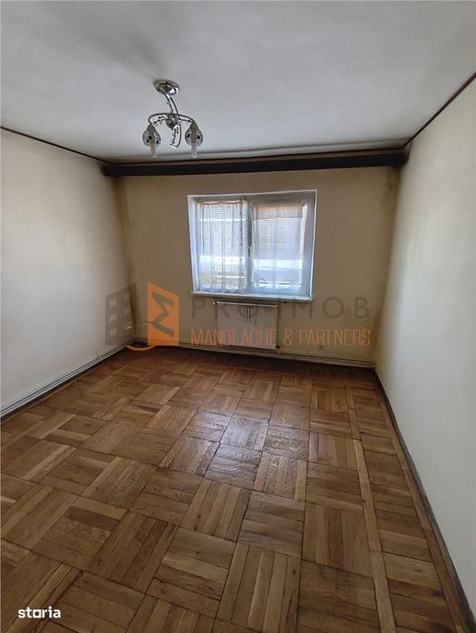 Apartament 3 camere cf1 decomandat zona Micro 3