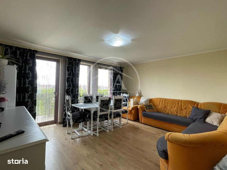 Casa de vanzare cu 3 camere tip duplex in zona Rogerius Oradea