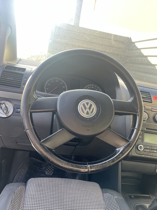 VOLKSWAGEN Touran 2006 — imagine 5