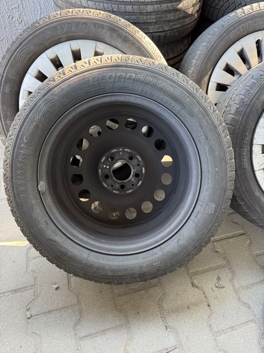 Jante Vito cu anvelope vara 225/55/R17 C