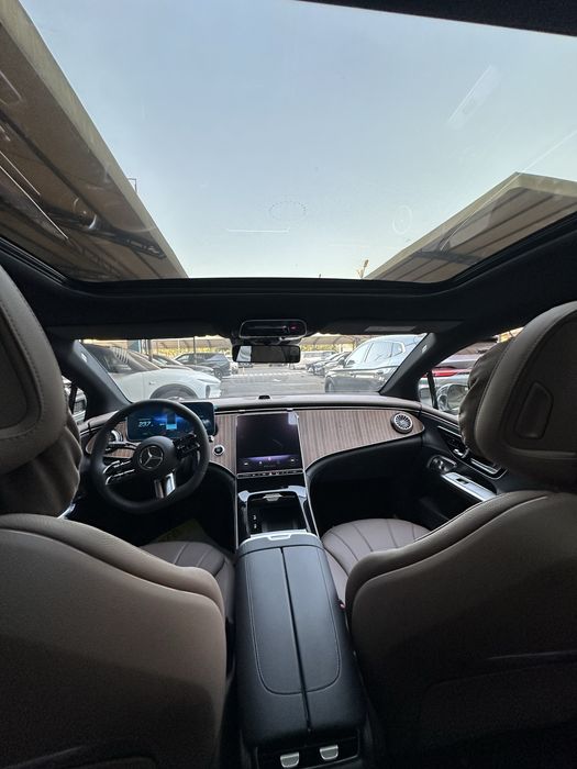 Mercedes Benz EQE 500