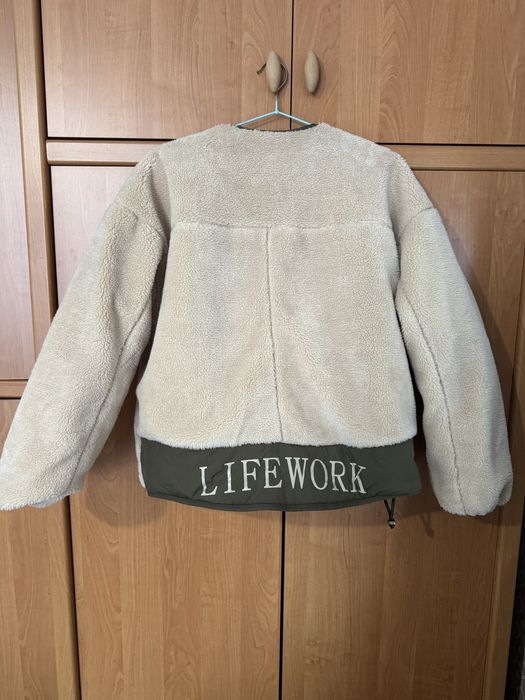Куртка бомбер корейского бренда Lifework