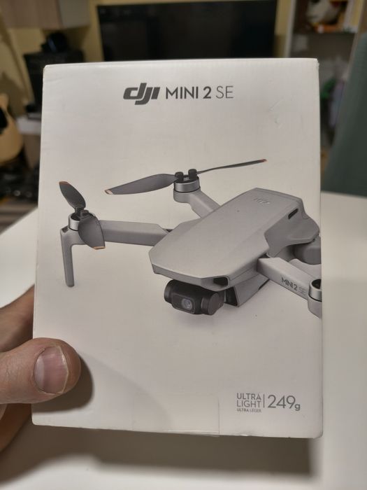 DJI mini 2 SE drone